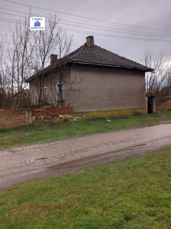 Продава къща, с. крива бара, област враца