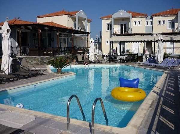 Продава хотел, извън страната, област извън страната