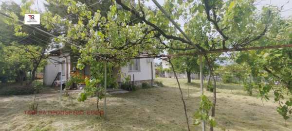 Продава къща, с. чуковец, област перник