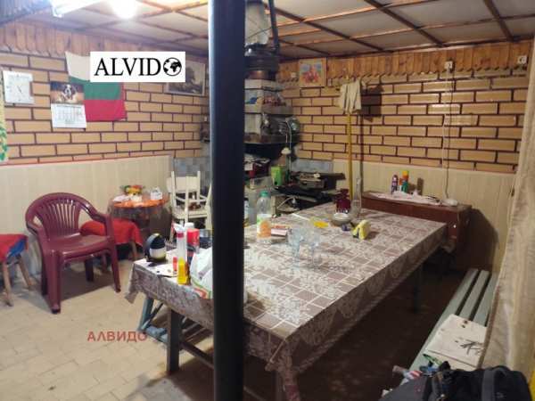 Продава  къща с. Реброво, област София
      105 кв.м