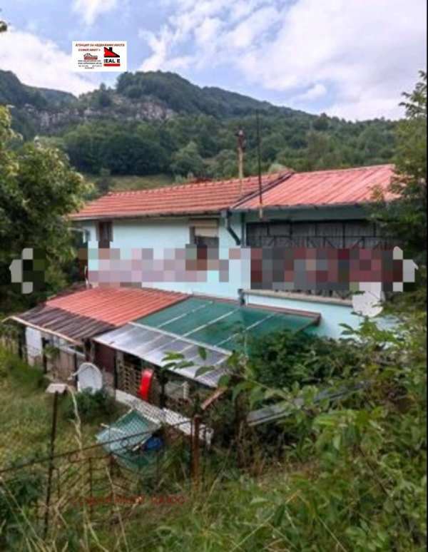 Продава къща, с. гинци, област софия област