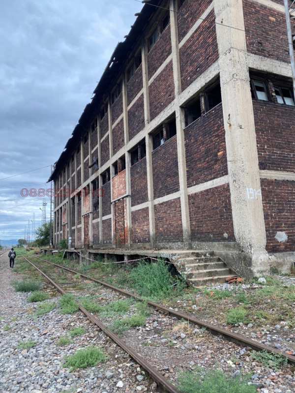 Продава пром. помещение, гр. карнобат, област бургас