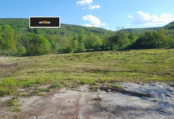 Продава бизнес имот, гр. троян, област ловеч