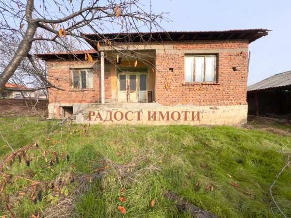 Продава къща, с. градина, област пловдив