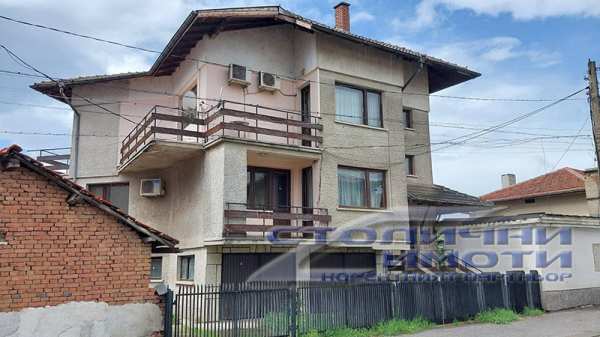 Продава къща, гр. ихтиман, област софия област
