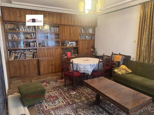 Продава многостаен, гр. лясковец, област велико търново