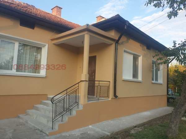 Продава къща, с. якимово, област монтана