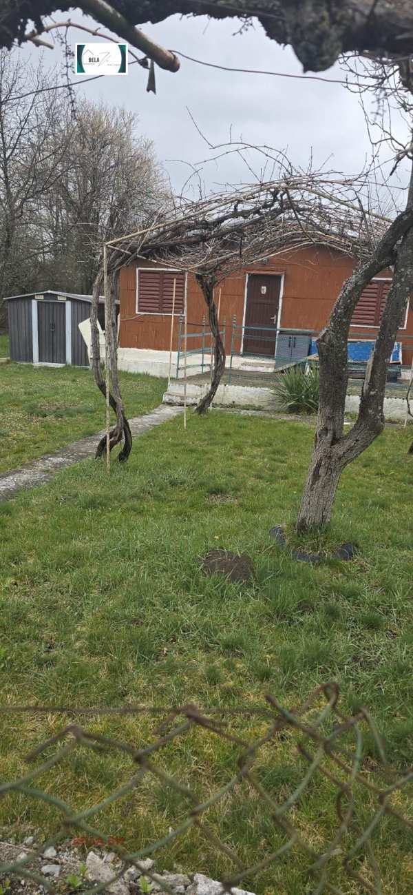 Продава парцел, с. бобораци, област перник