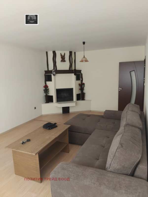 Продава 4-стаен, гр. кюстендил, център