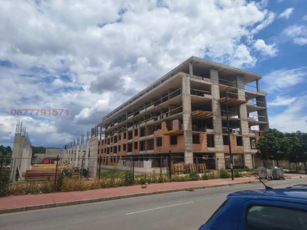 Продава 2-стаен, гр. пазарджик, запад