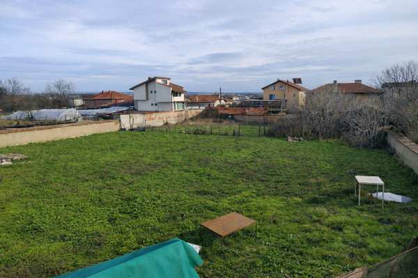 Продава парцел, с. стряма, област пловдив