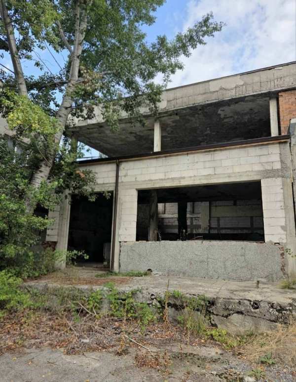 Продава пром. помещение, гр. кюстендил, запад