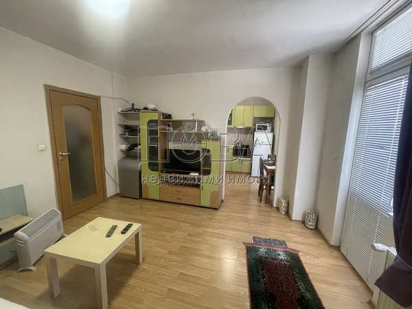 Продава 2-стаен, гр. русе, ялта
