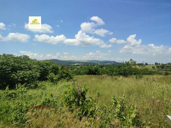 Продава парцел, с. страшимирово, област варна