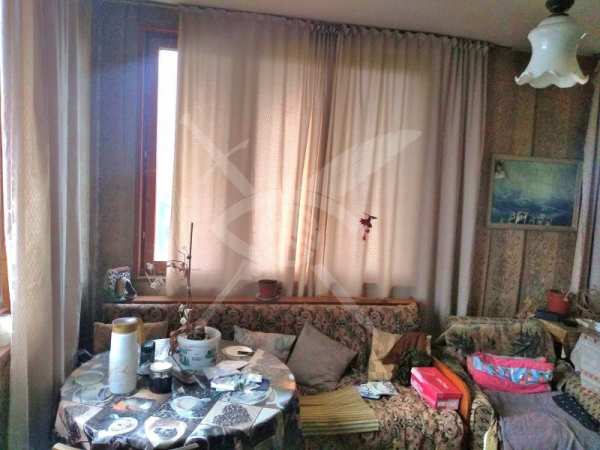 Продава къща, с. загорци, област бургас