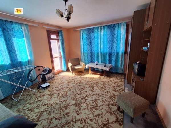 Продава 2-стаен, гр. враца, център