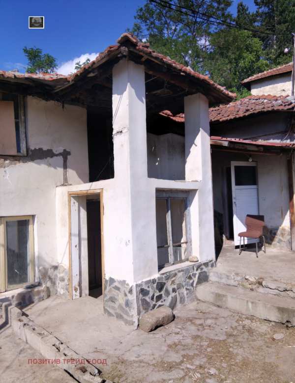 Продава къща, гр. дупница, област кюстендил