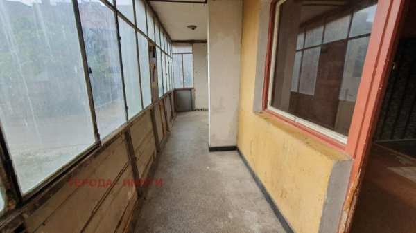 Продава  1-стаен град Видин, Крум Бъчваров
      48 кв.м