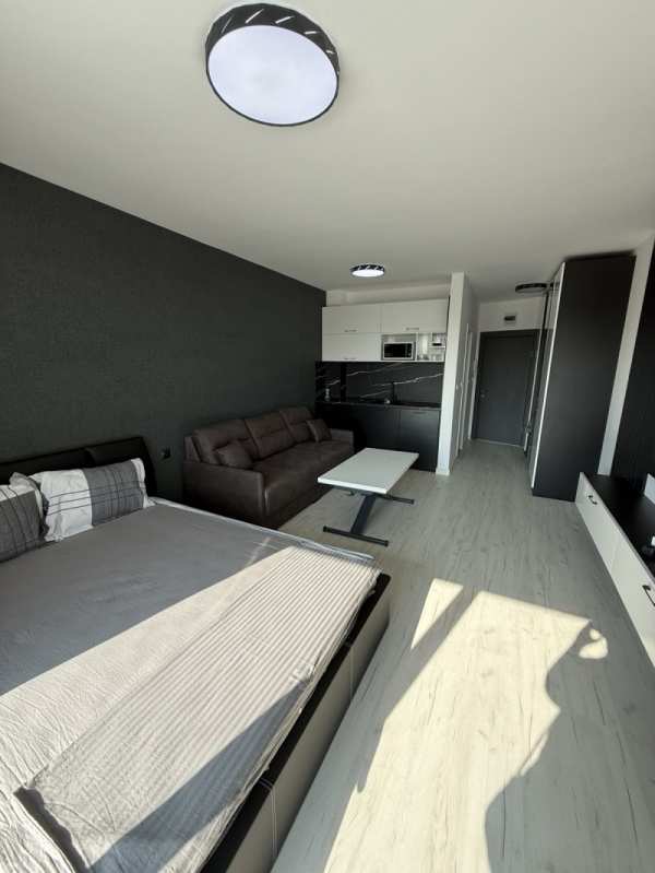 Продава ателие, таван, гр. свети влас, област бургас