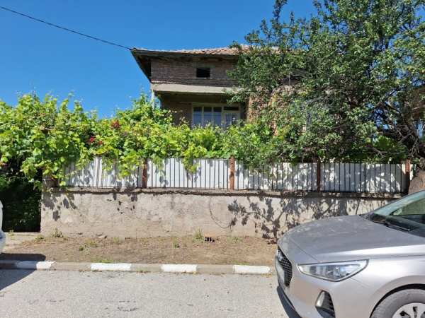Продава къща, с. лозен, област пазарджик