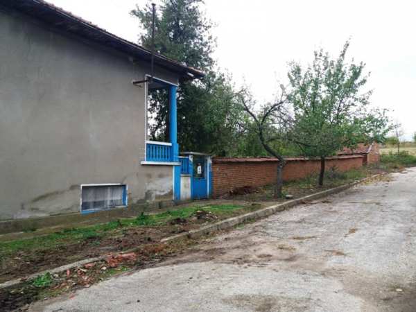 Продава къща, с. българене, област плевен