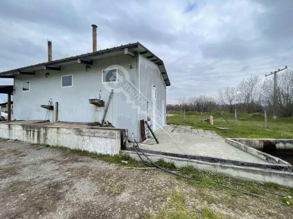 Продава пром. помещение, гр. златарица, област велико търново