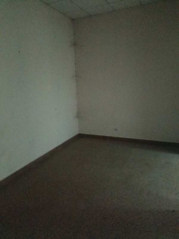 Продава магазин, гр. разград, център