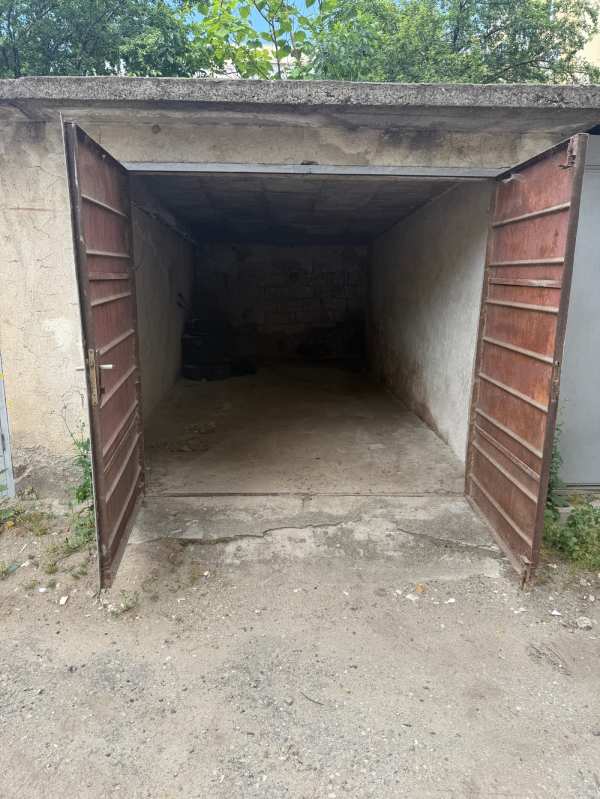 Продава гараж, паркомясто, гр. гоце делчев, област благоевград