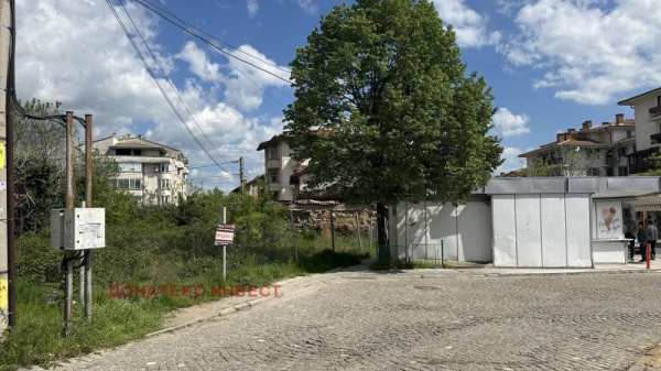 Продава парцел, гр. сопот, област пловдив