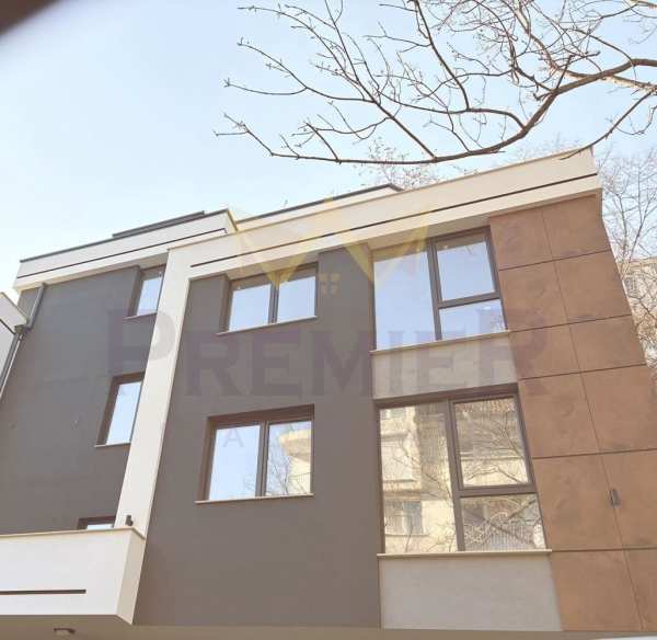 Продава 3-стаен, гр. бургас, зорница