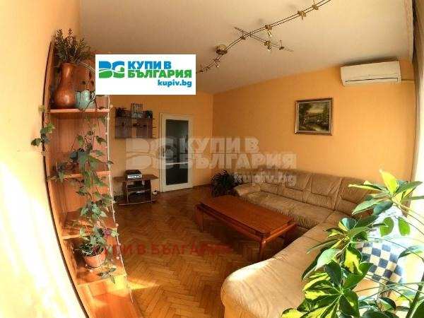 Продава 3-стаен, гр. софия, сердика