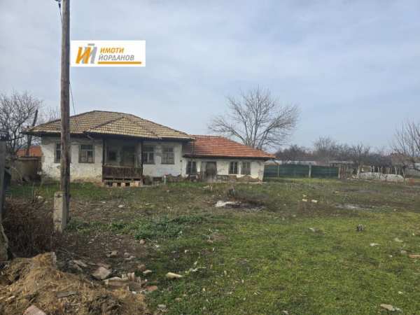 Продава къща, с. поликраище, област велико търново