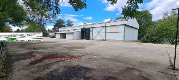 Продава пром. помещение, гр. ихтиман, област софия област