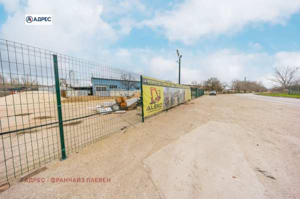 Продава парцел, гр. плевен, индустриална зона - запад