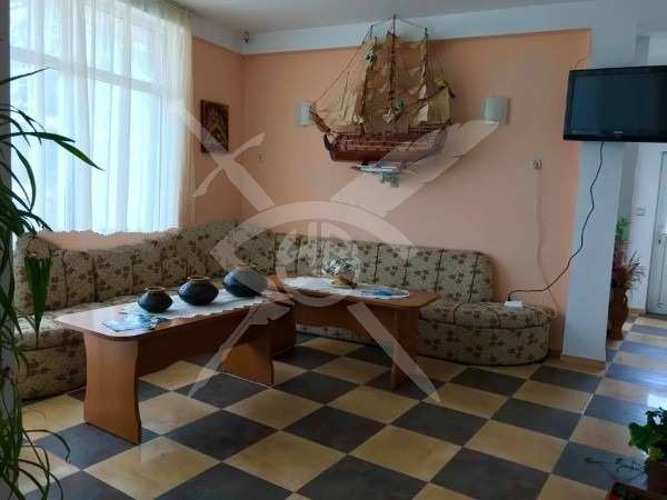 Продава хотел, гр. обзор, област бургас