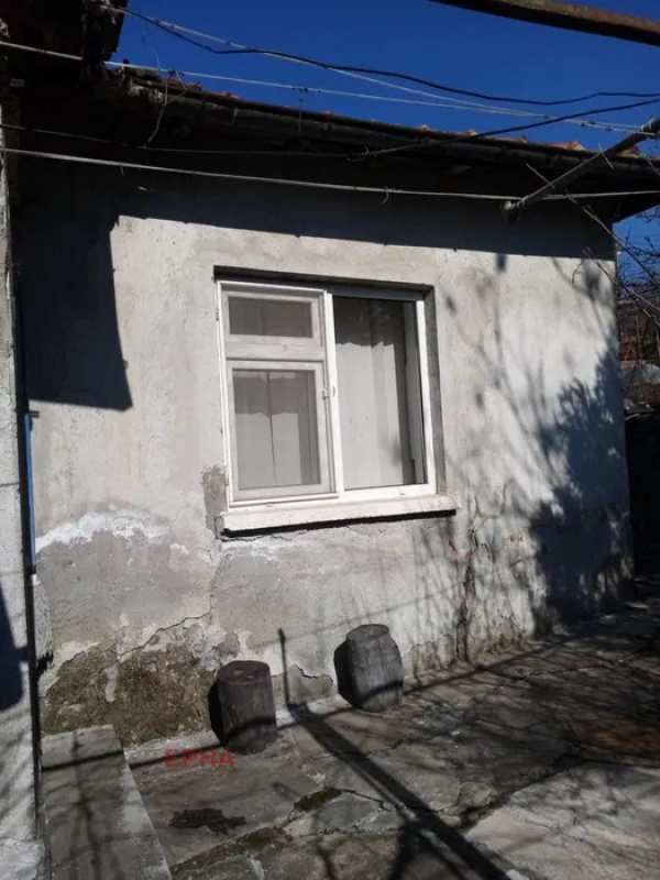 Продава къща, гр. хасково, промишлена зона - изток