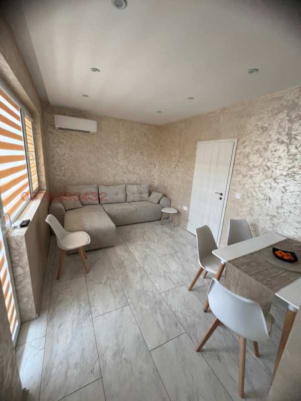 Продава  3-стаен гр. Дупница, област Кюстендил
      90 кв.м