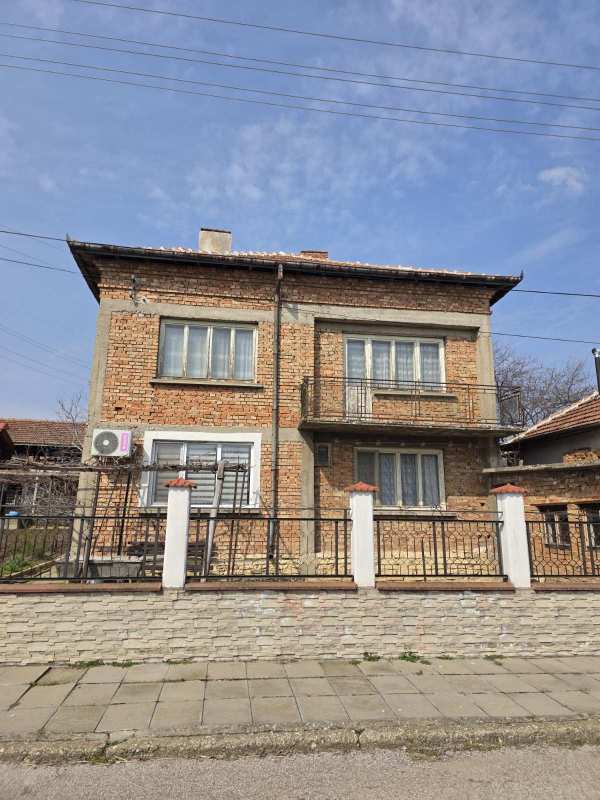 Продава къща, гр. кула, област видин