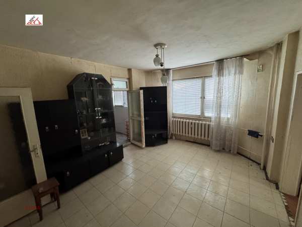 Продава 2-стаен, гр. враца, дъбника