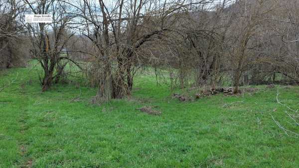 Продава парцел, гр. ябланица, област ловеч