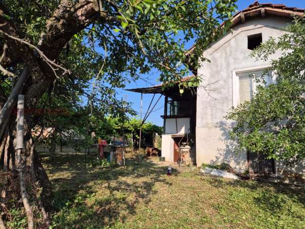 Продава къща, с. баховица, област ловеч