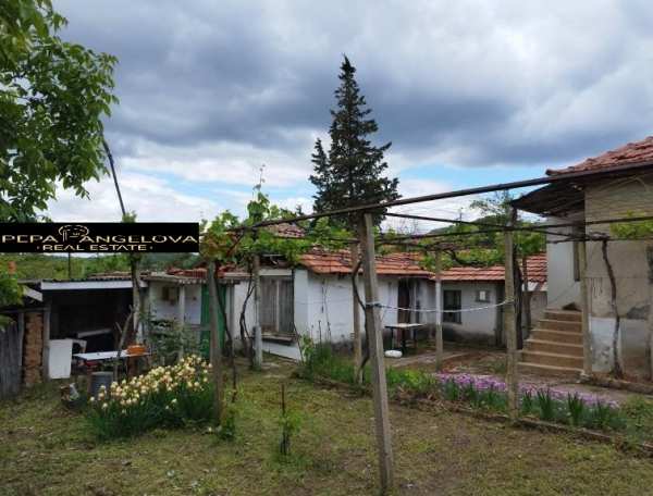 Продава къща, с. сърнегор, област пловдив