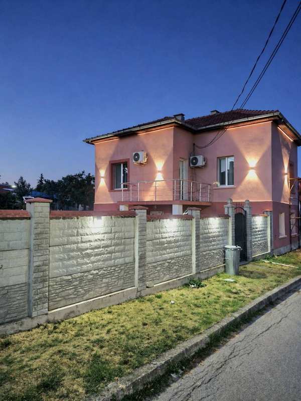 Продава къща, гр. кула, област видин