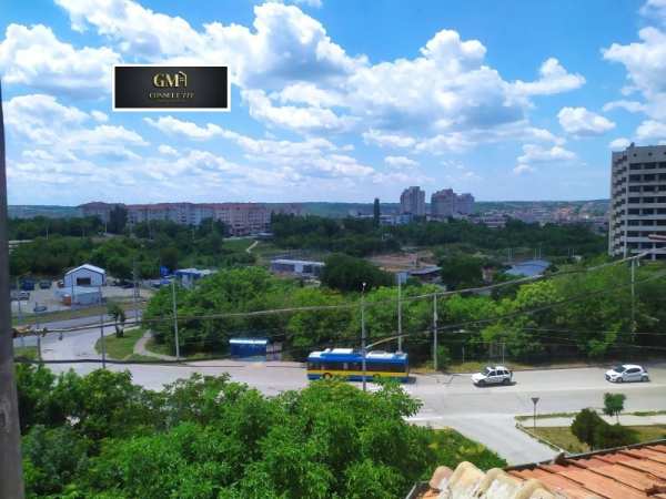 Продава ателие, таван, гр. плевен, дружба 3