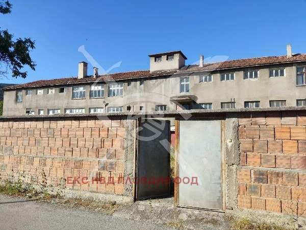 Продава склад, гр. куклен, област пловдив