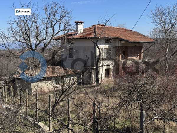 Продава къща, с. крушовица, област софия област