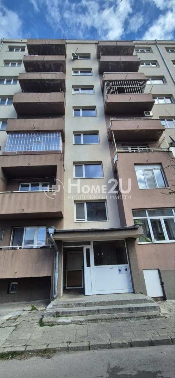 Продава 2-стаен, гр. радомир, област перник