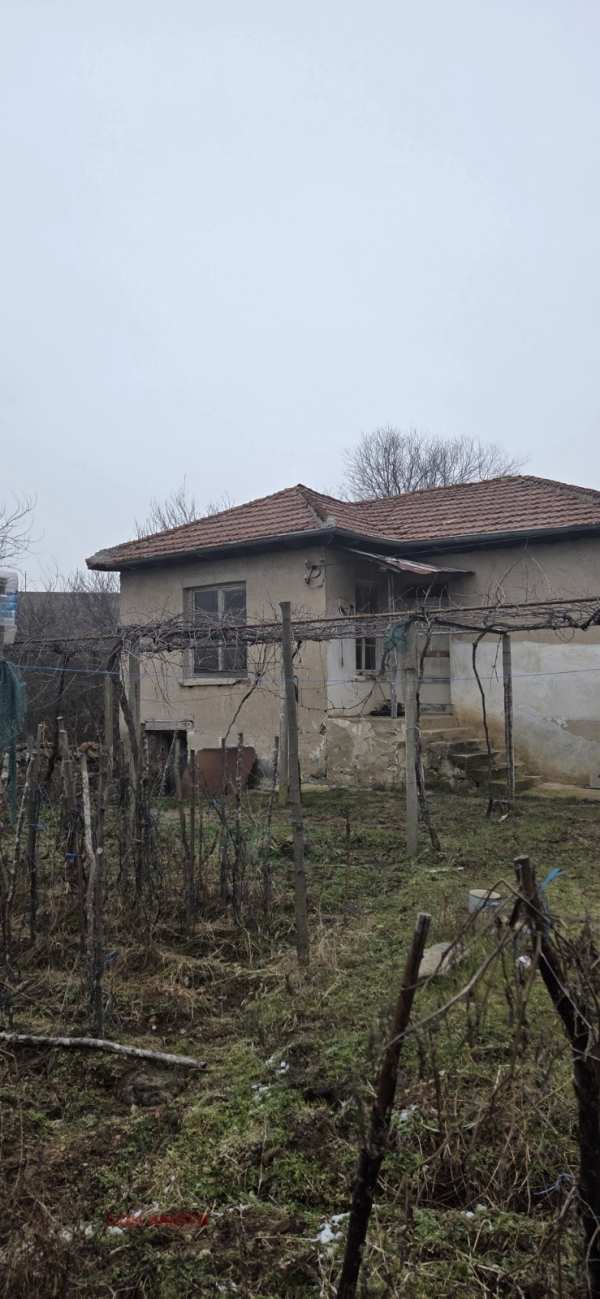 Продава къща, с. домлян, област пловдив