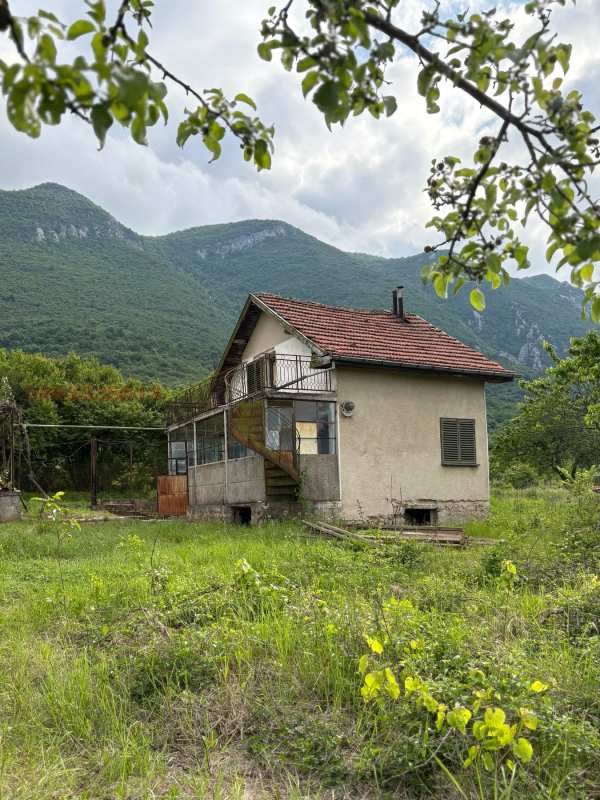 Продава вила, гр. враца, дъбника