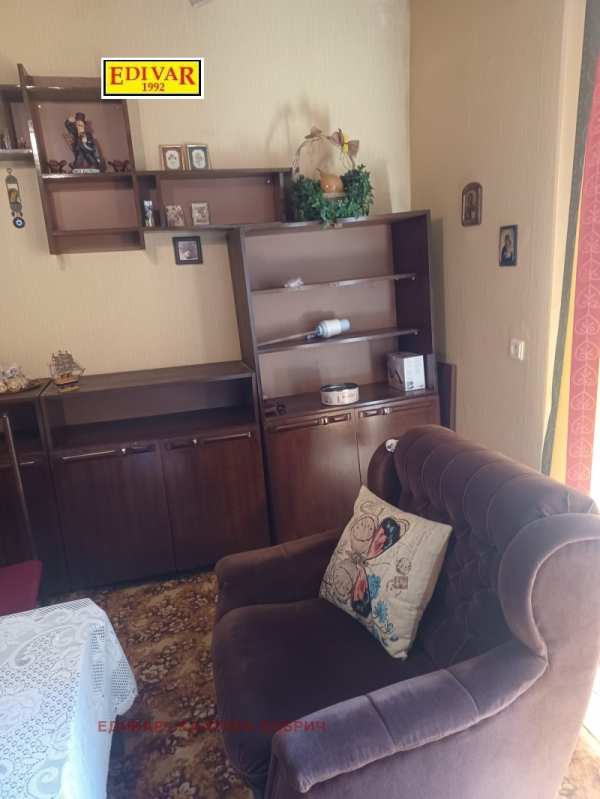 Продава къща, гр. каварна, област добрич